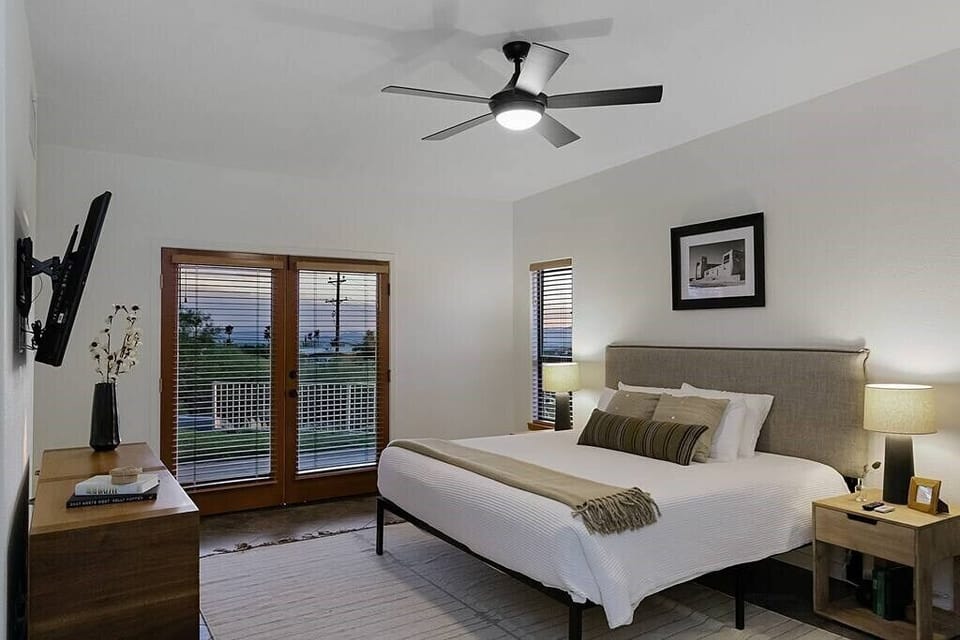 Huge master bed. New high quality mattress.