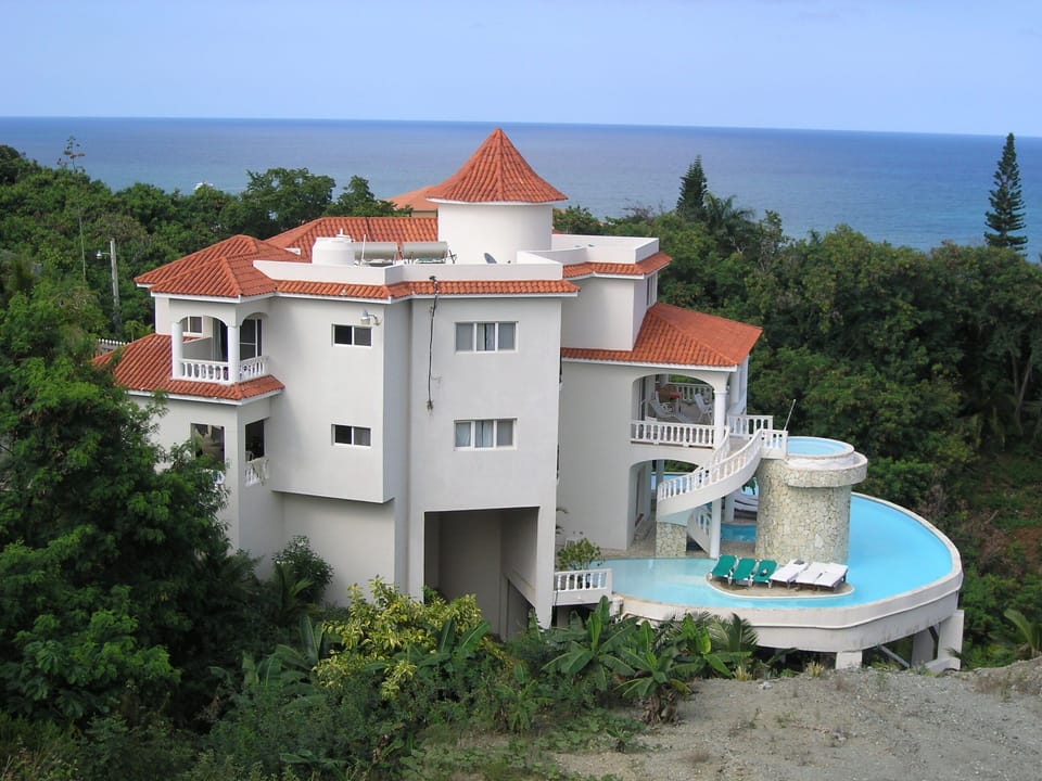 Bentley villa