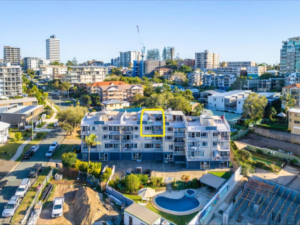 Mainsail Apartments, 1 Saltair St, Kings Beach 