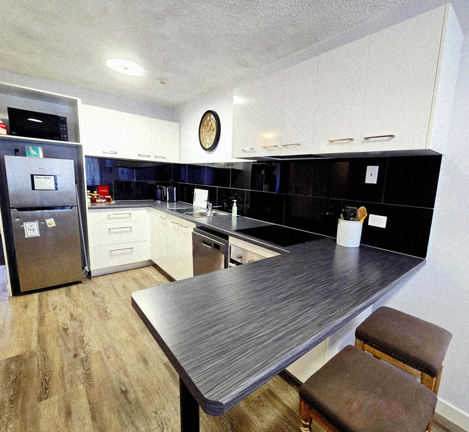 Full Kitchen with everything you need to cook up a storm