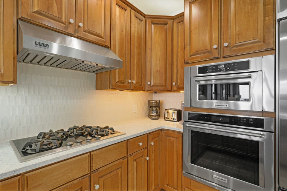 Kitchen with gas range