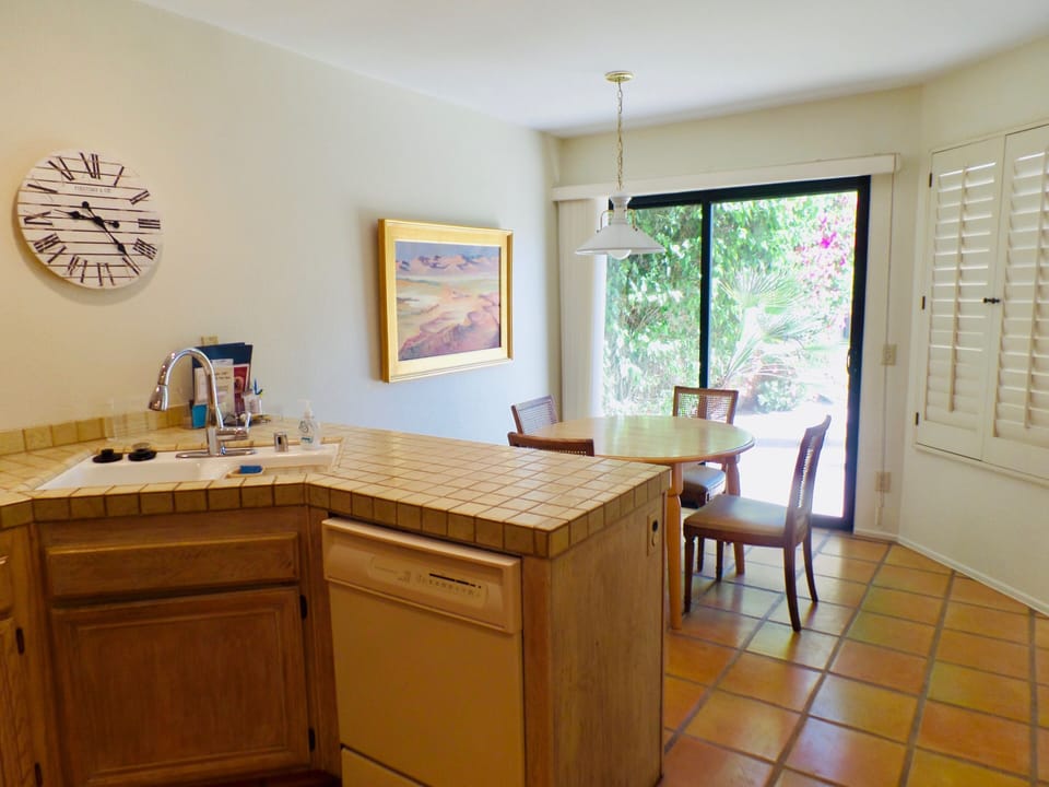Kitchen and dinette