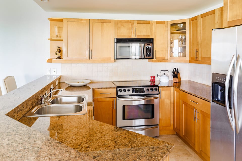fully stocked kitchen