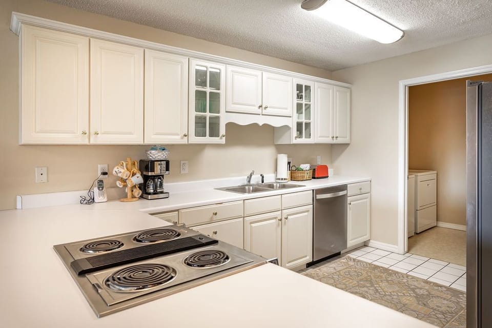 Large fully equipped kitchen