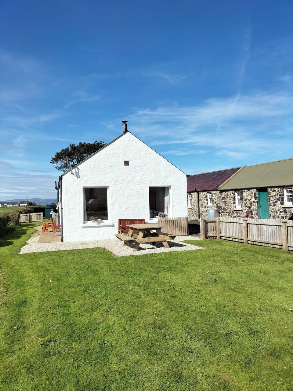 Fully enclosed garden