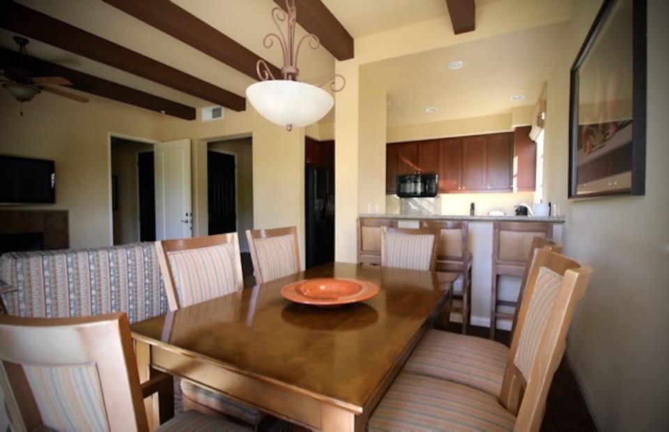 Alternate view of main room. Indoor seating for nine. Outdoor seating for six.