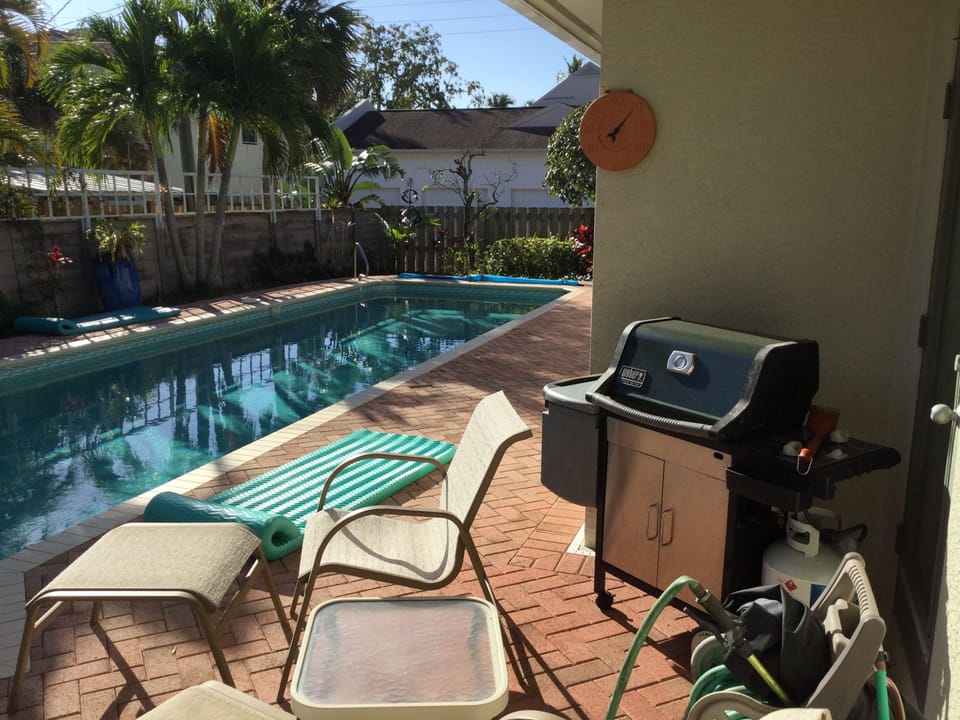 Pool and Grill
