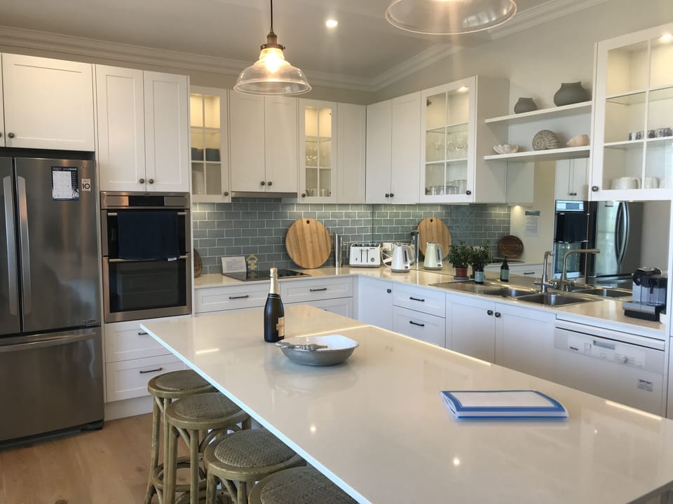 Open-plan entertainers kitchen makes entertaining and meal preparation easy