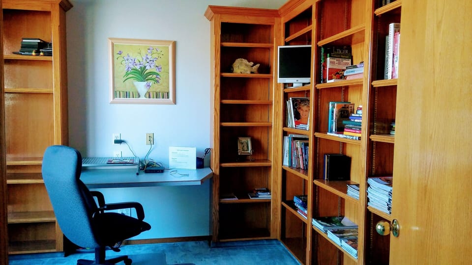 Office with internet connection, books and magazines...
