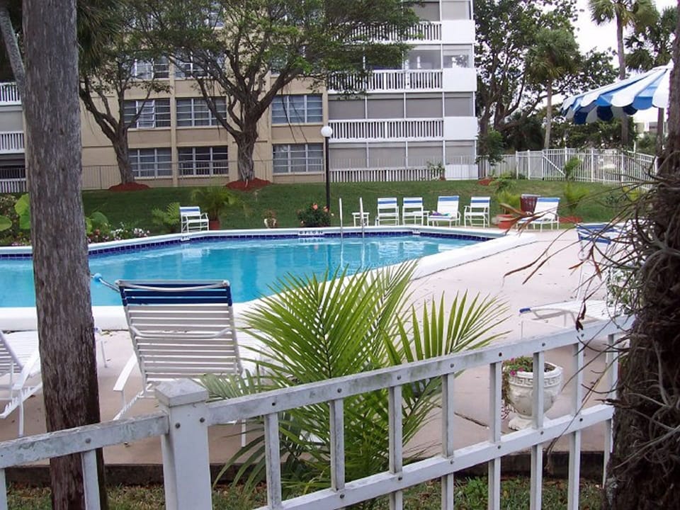 Pool area
