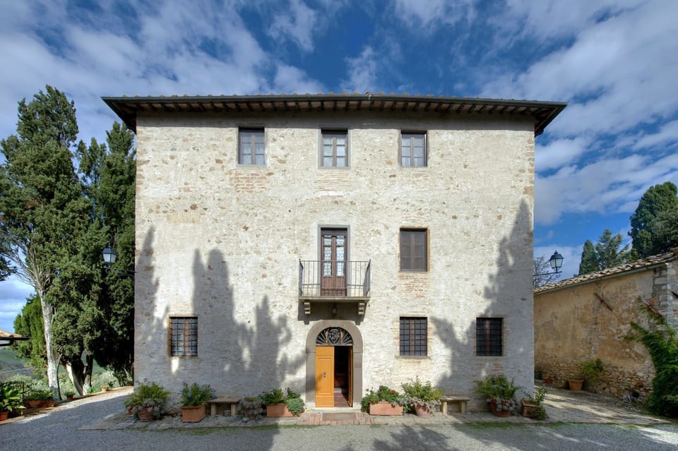 Property, House, Building, Architecture, Real Estate, Home, Estate, Facade, Sky, Villa