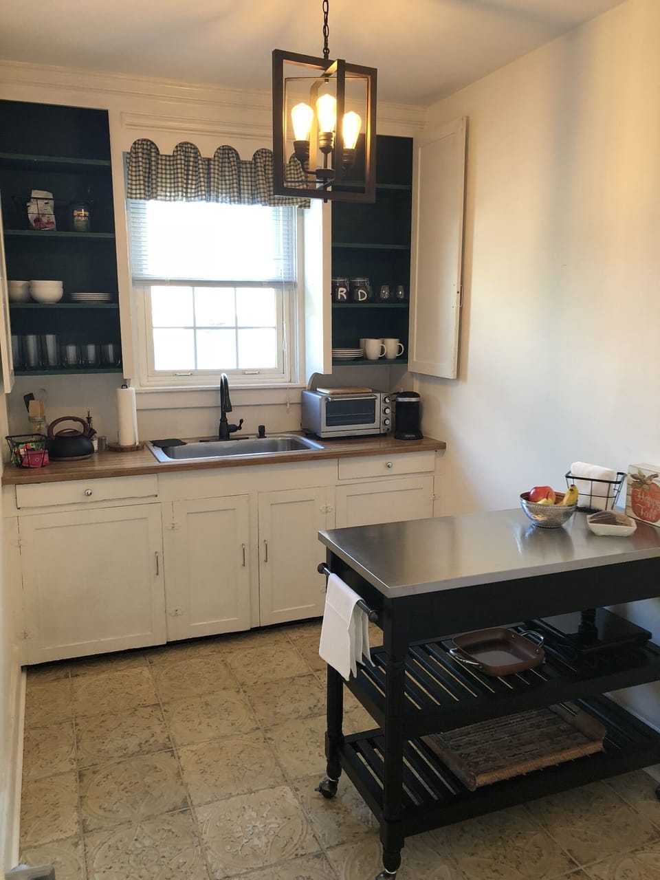 Apartment kitchenette 