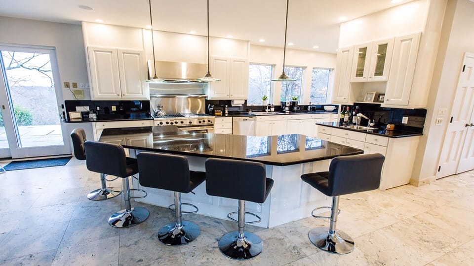 Designer Chef's Dream Kitchen with Island