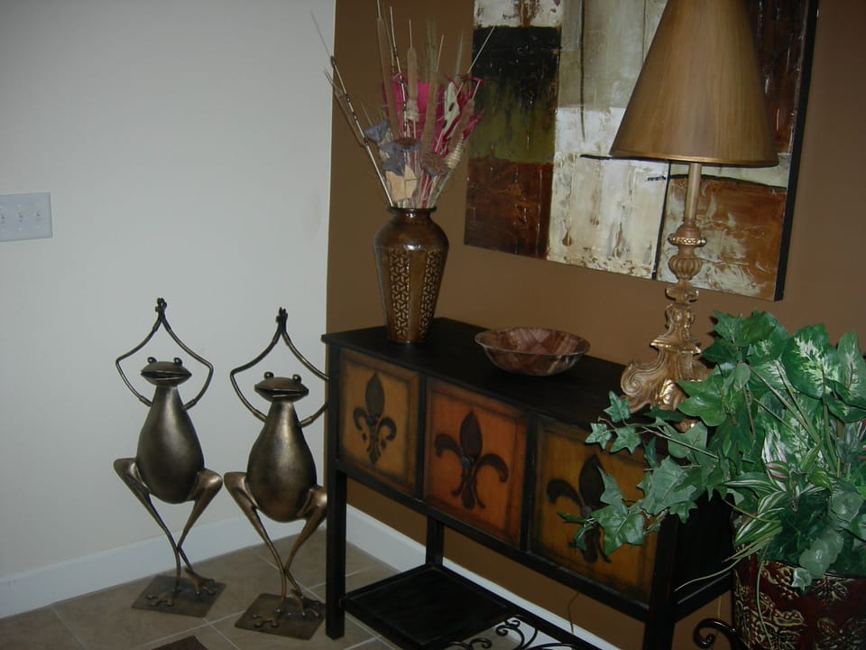 Entry way