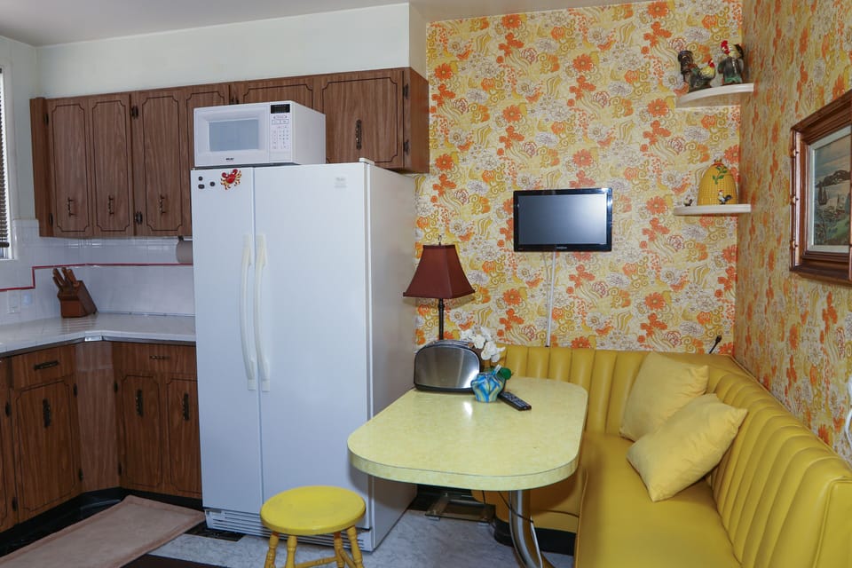 Breakfast Nook