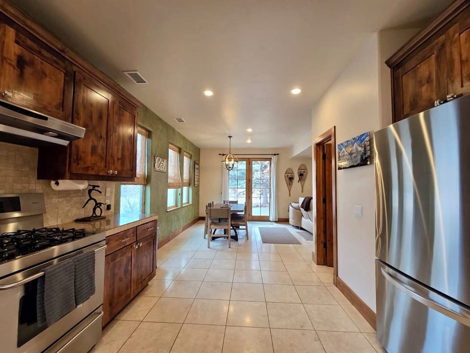 Fully functional kitchen and open dining area
