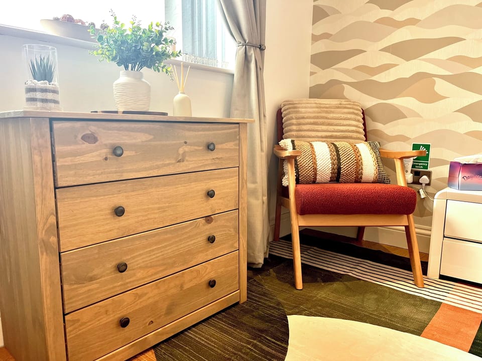 1 of 2 single bedrooms