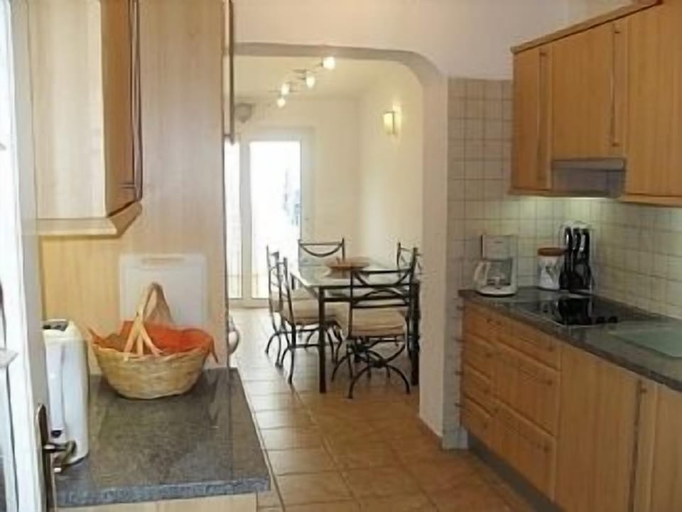 Kitchen and dining area