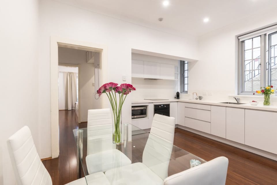 Beautiful Open Plan Kitchen Dining area
