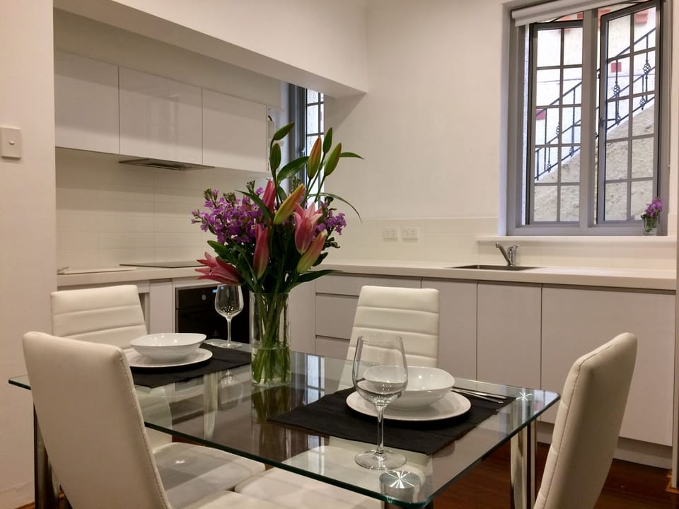 Designer Kitchen & Dining