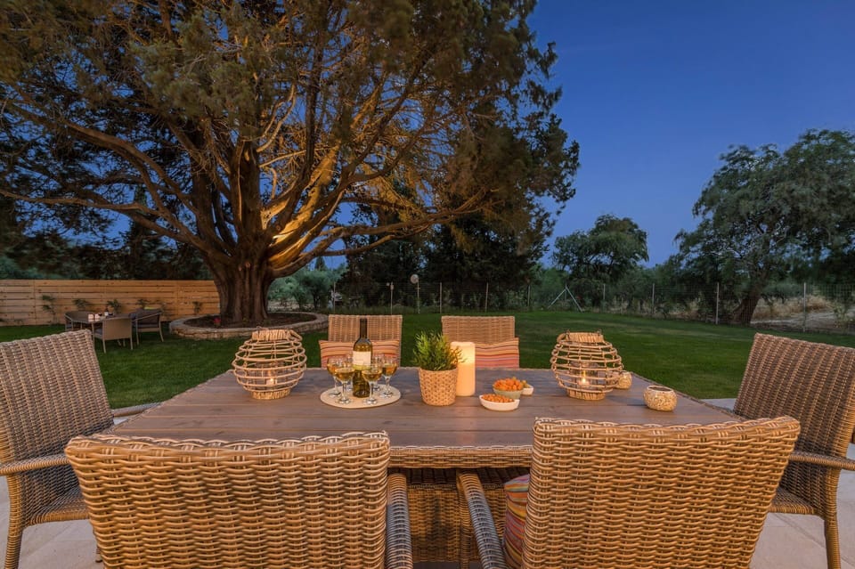 Astarte Villas - Laalu Private Villa with Pool