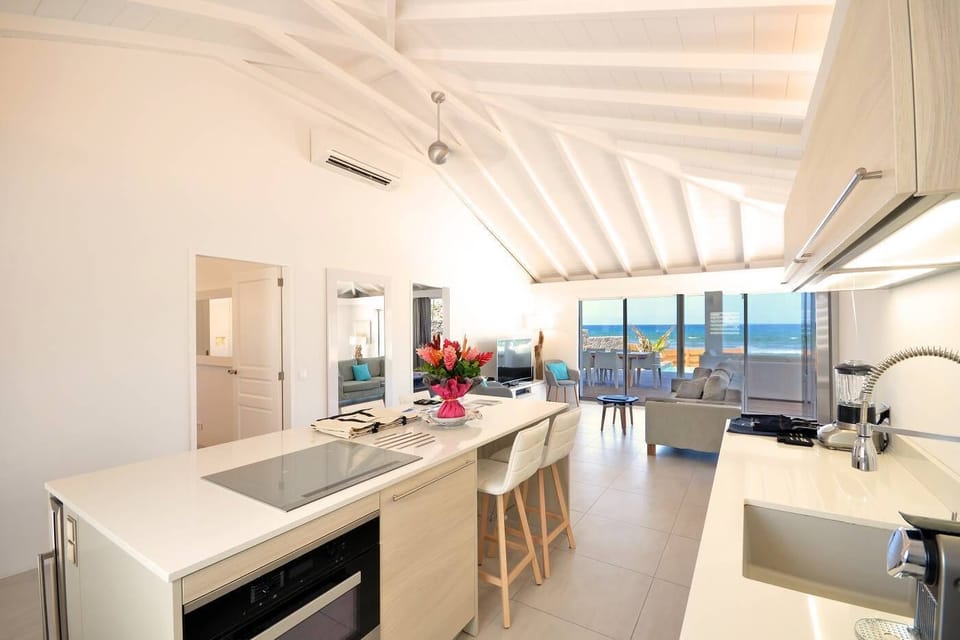 SEA VIEW FROM THE KITCHEN