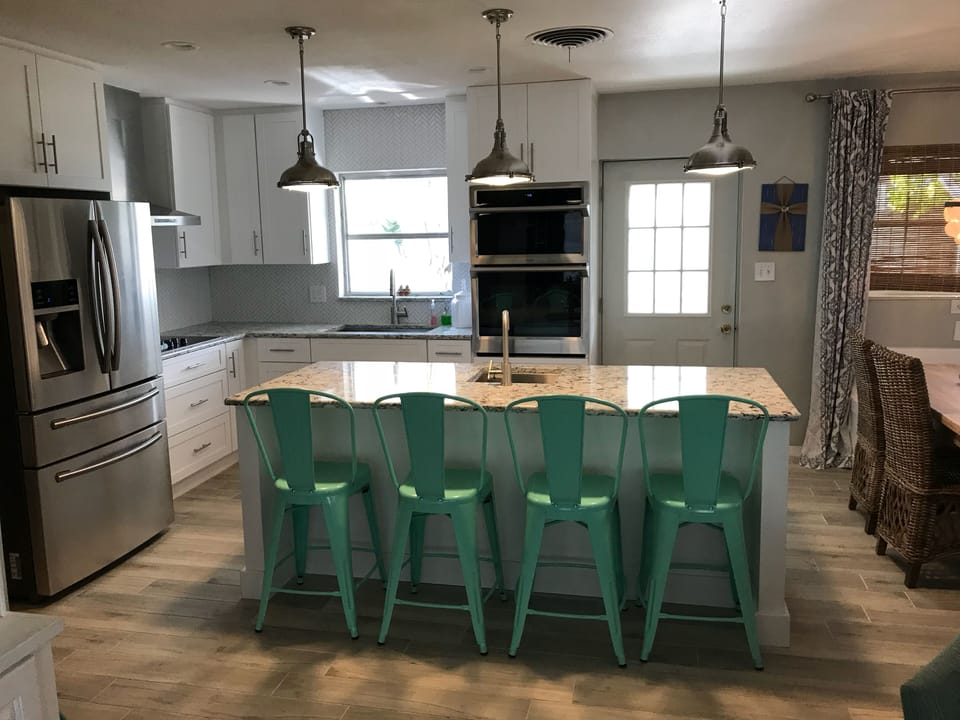 Newly remodeled chef’s kitchen 