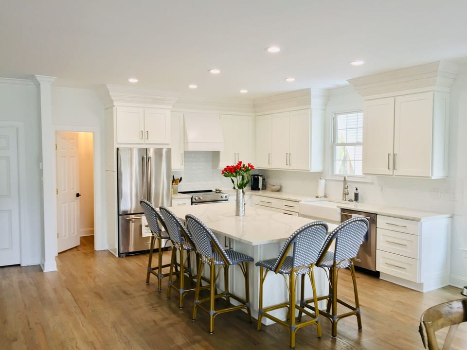 Brand new kitchen cabinets & appliances 