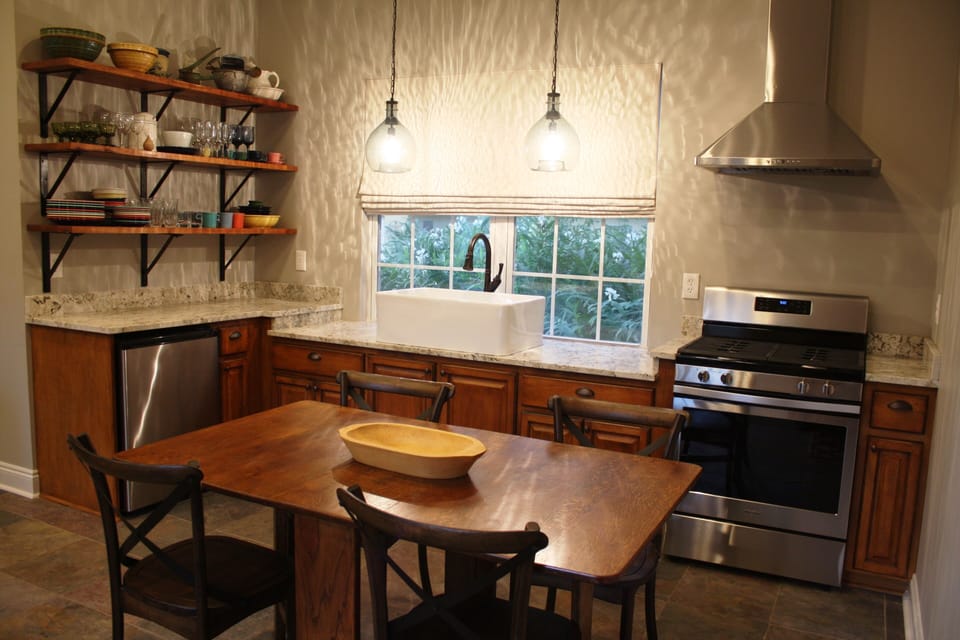 Full Kitchen