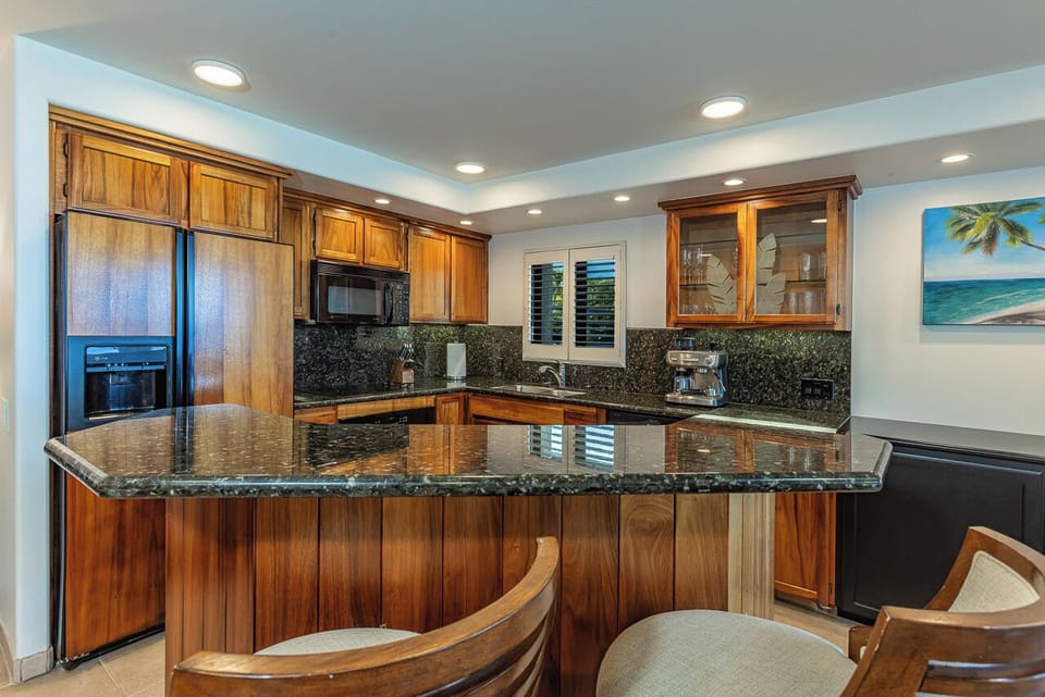 Island Bar~ Great for Entertaining!