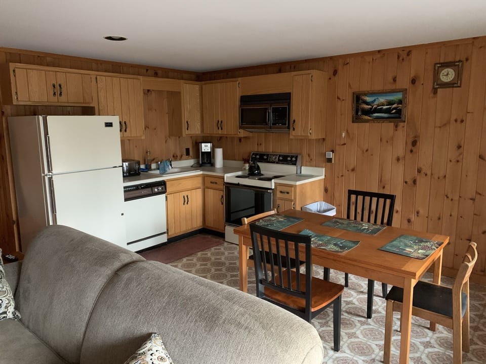 1st Floor Kitchen & Dining