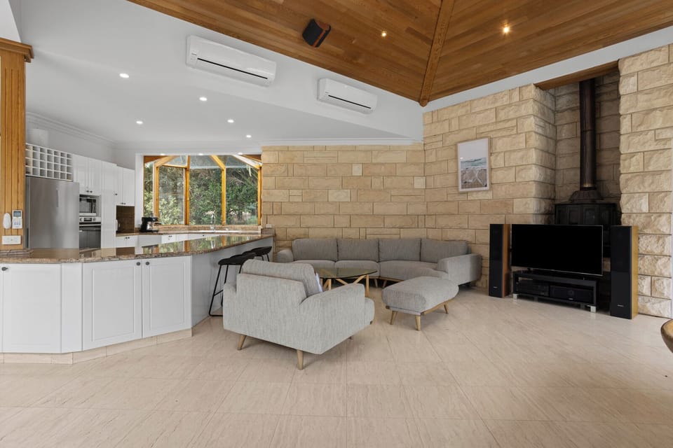Open Plan Kitchen, Living, Dining