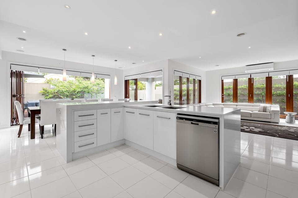 Downstairs Kitchen & Butlers Pantry