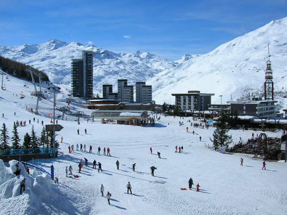 Snow and ski sports
