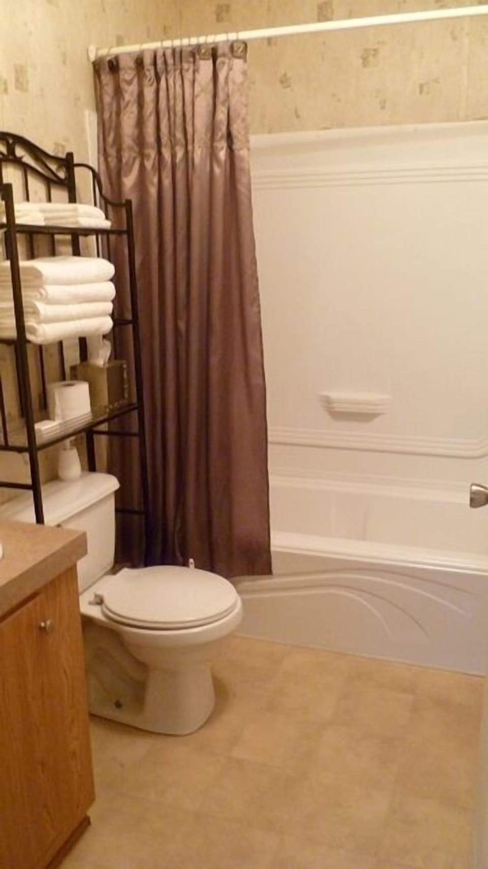2nd Bathroom