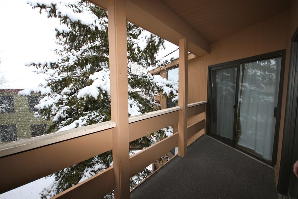 It always snows like this. Guaranteed. :)