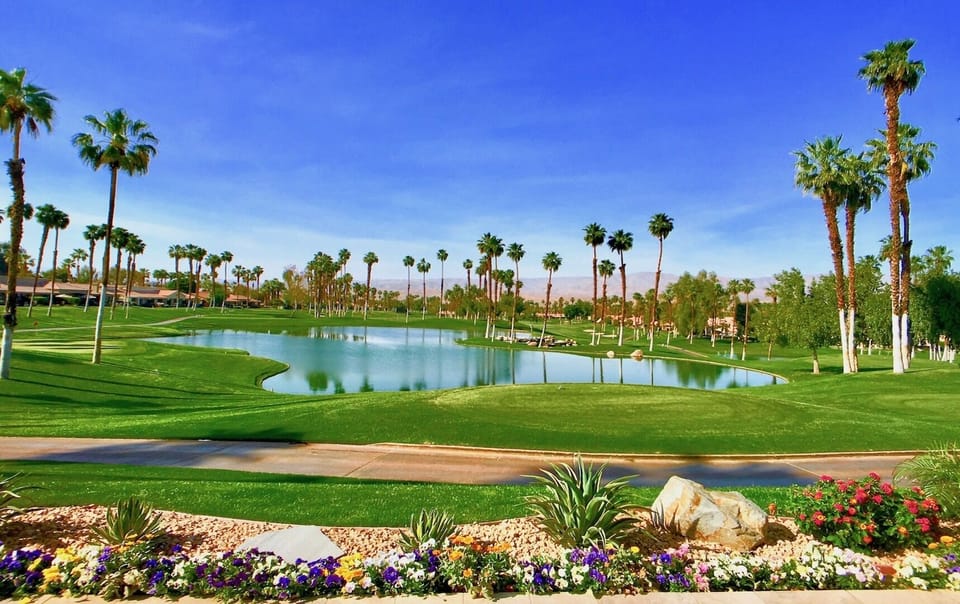 Come during Spring or Fall to see all of the gorgeous flowers in bloom.