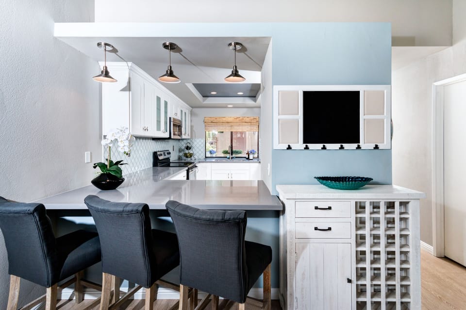Breakfast Bar