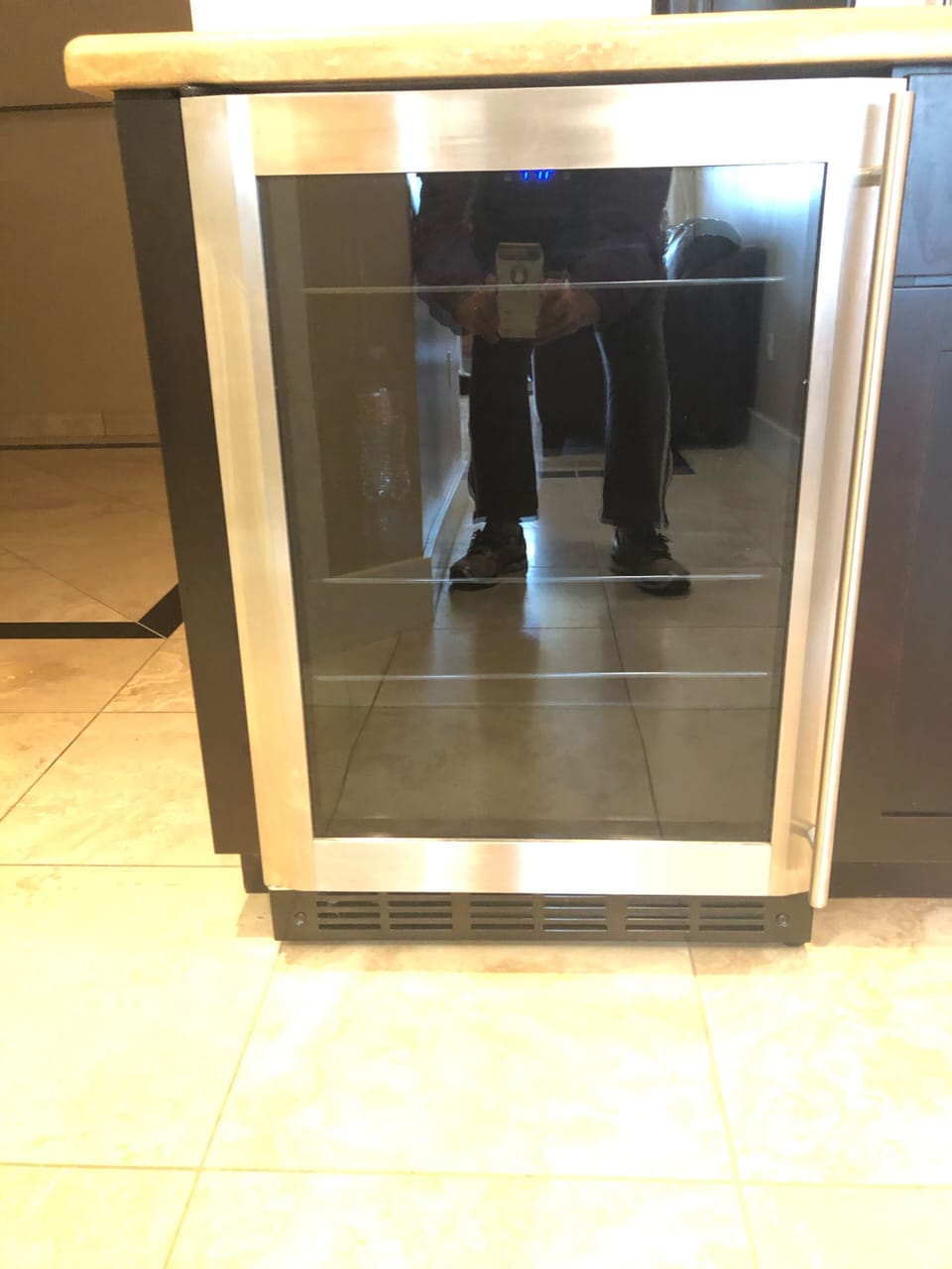 Small refrigerator 