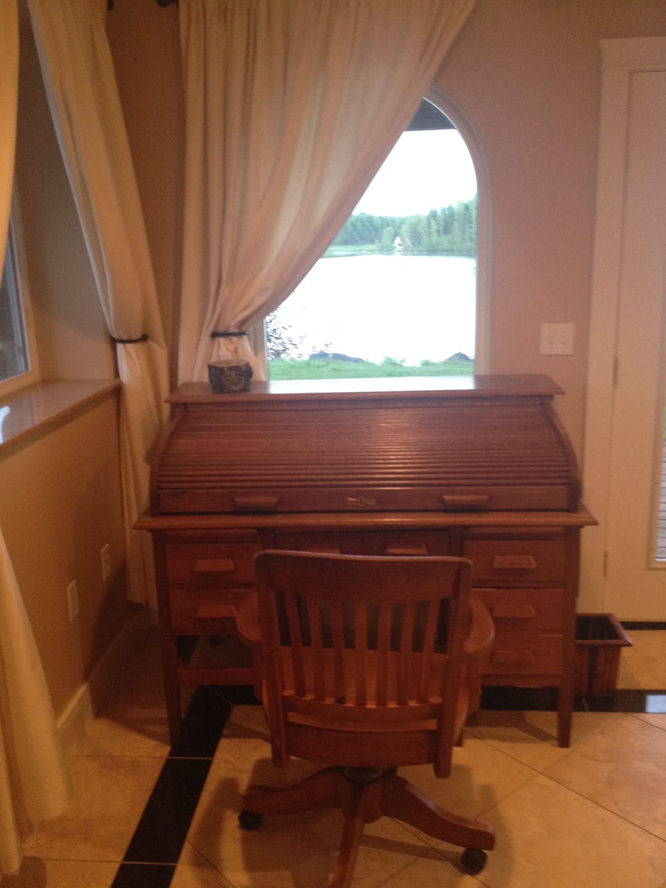 A desk to do some work and enjoy the great view.