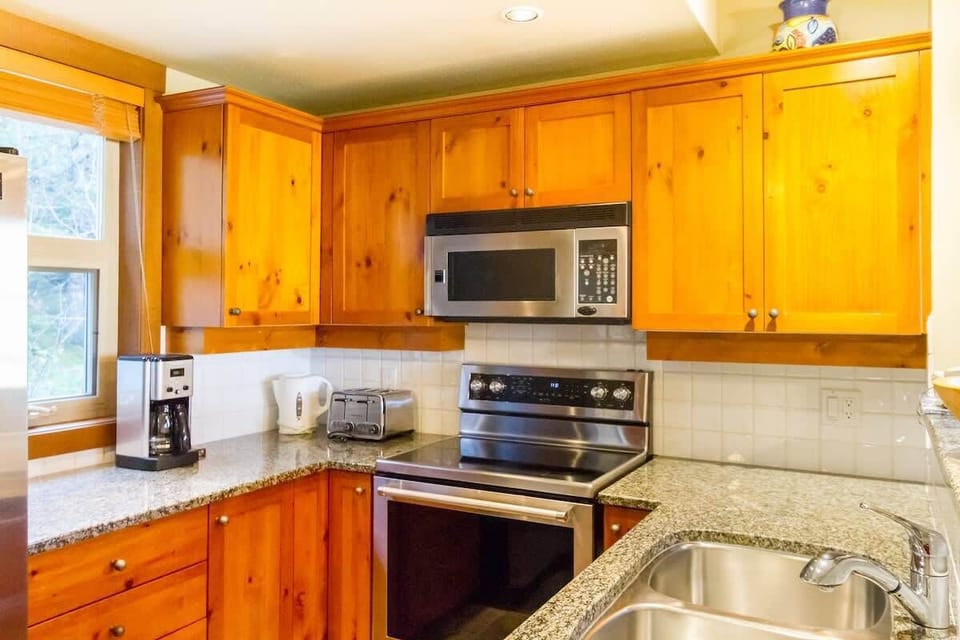 Fully equipped kitchen