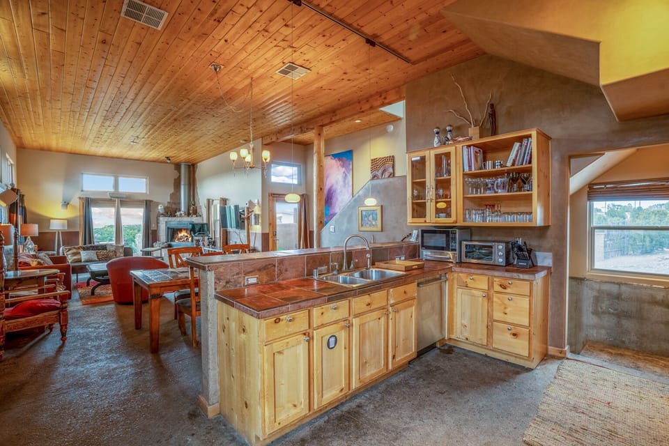 Kitchen, great room