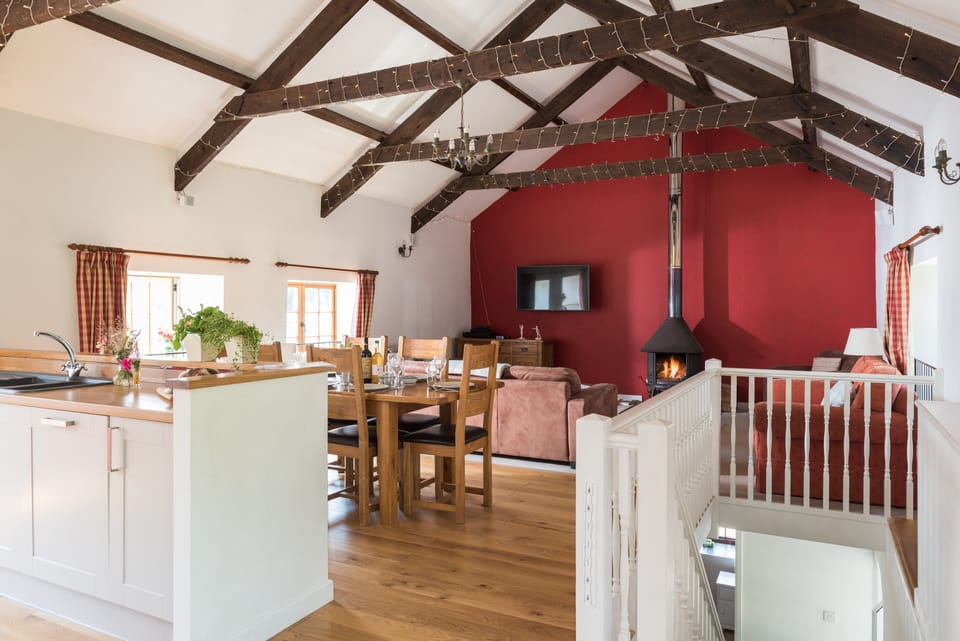 Stunning open plan top floor