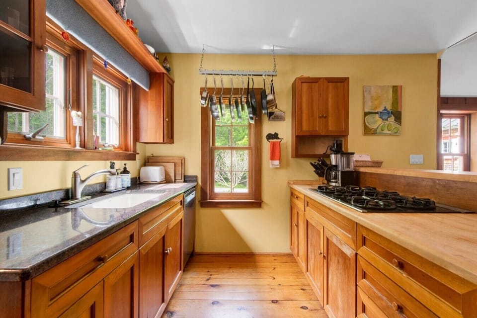 Country kitchen with granite counters