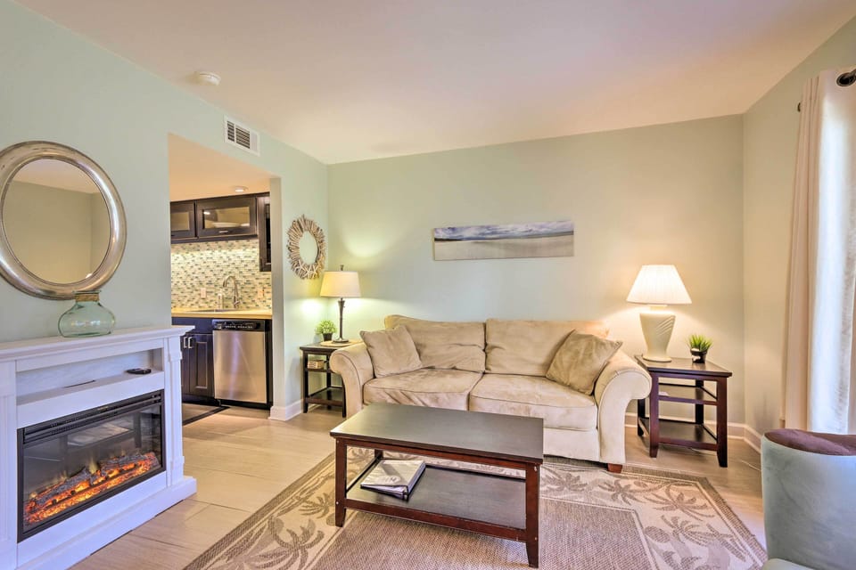 Living Room | Free WiFi