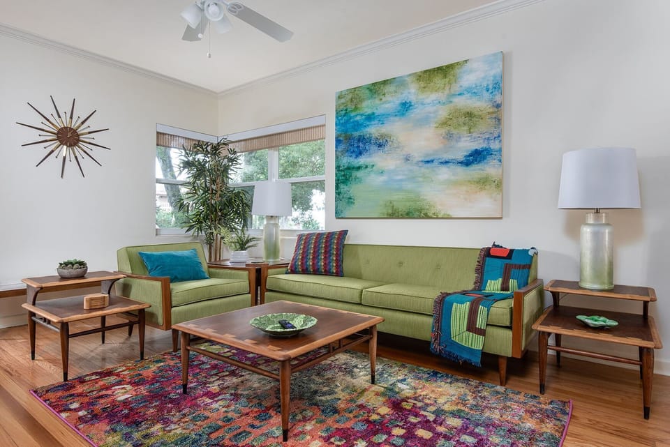 The entire unit is bright and fresh