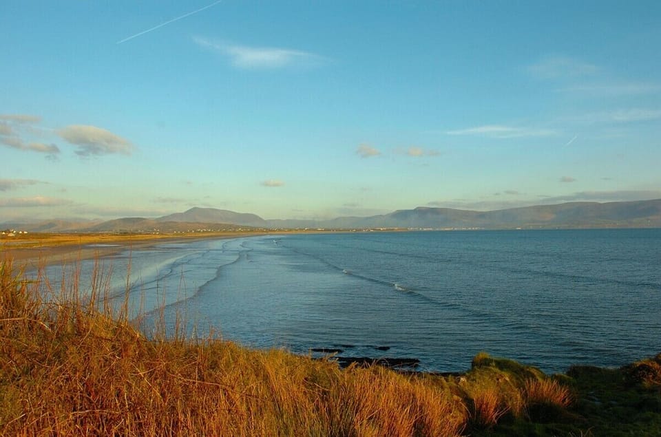 Reenroe Beach 5 minutes walk away