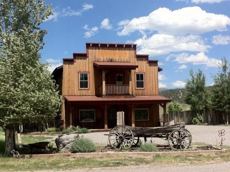 Cow Creek Suite occupies the entire second floor. Private entrance right rear.