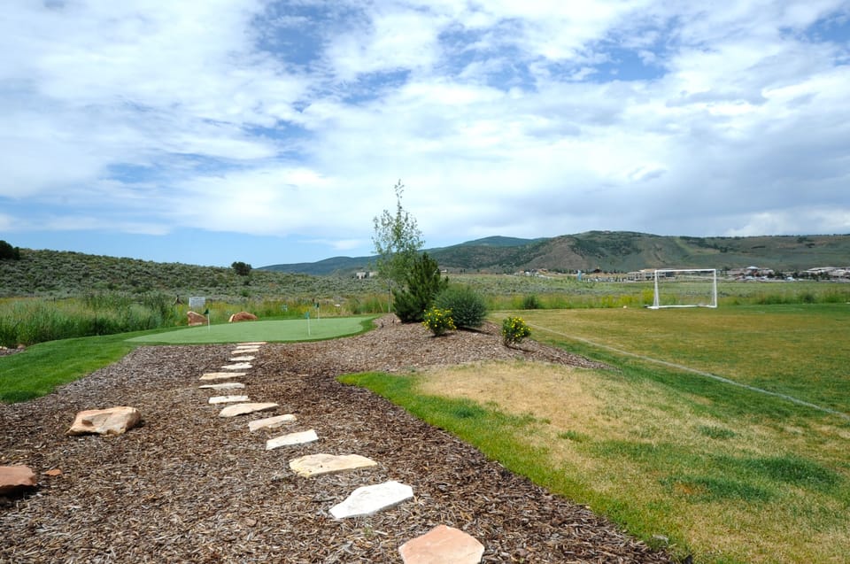 Common Area with Trail and Putting Green