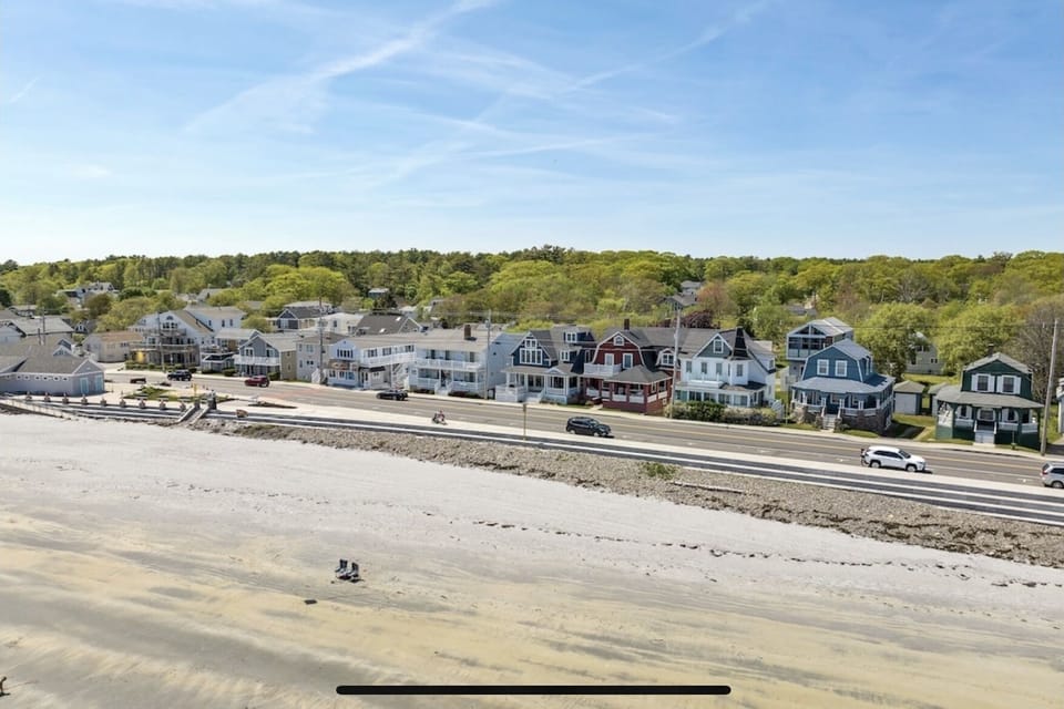 Beautiful Long Sands Beach